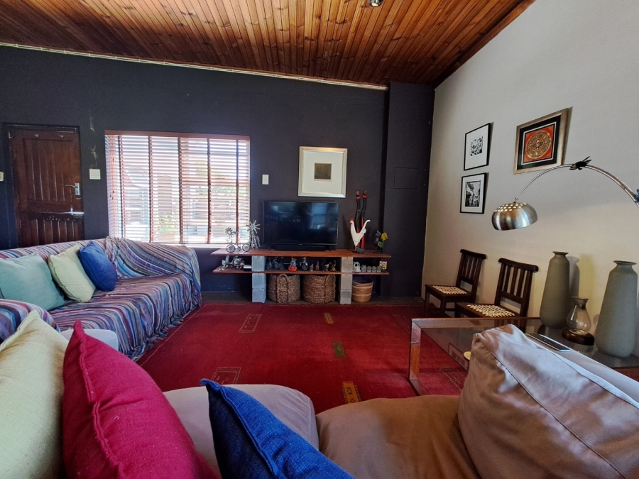 3 Bedroom Property for Sale in Sunrise On Sea Eastern Cape